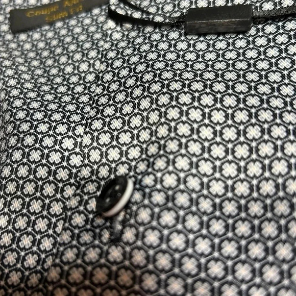 AKA Men shirt,Medium,NWT,slim fit,career , event ,super  silky ,black print,gift - Picture 5 of 8